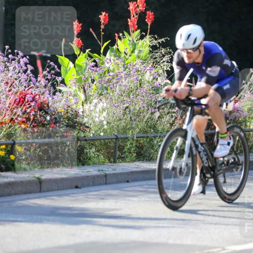 08.09.2024 - Stadtparktriathlon Zöllner http://msf.ph/oto/7012823 08.09.2024 09:11:44 Radfahren 4, 11, 24, 30, 45, 124, 138, 140, 144 meine-sportfotos.de