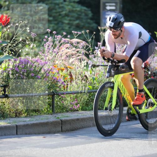 08.09.2024 - Stadtparktriathlon Zöllner http://msf.ph/oto/7012868 08.09.2024 09:11:59 Radfahren 17, 18, 60, 151 meine-sportfotos.de
