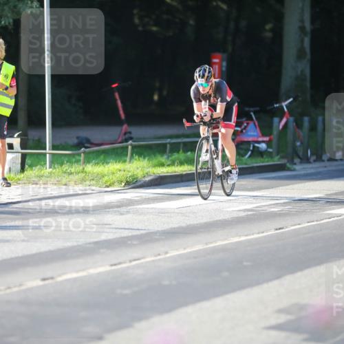 08.09.2024 - Stadtparktriathlon Zöllner http://msf.ph/oto/7012910 08.09.2024 09:12:11 Radfahren 61, 114, 163, 173 meine-sportfotos.de