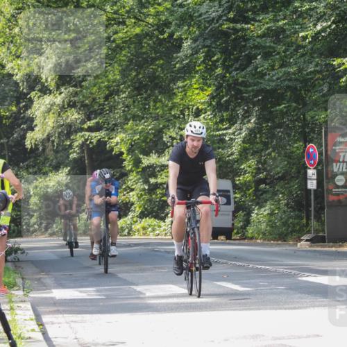 08.09.2024 - Stadtparktriathlon Zöllner http://msf.ph/oto/7012917 08.09.2024 12:09:55 Radfahren 683, 711, 740, 800 meine-sportfotos.de