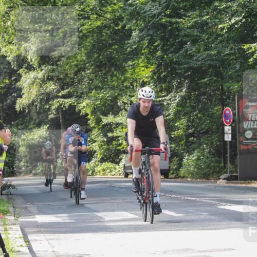 08.09.2024 - Stadtparktriathlon Zöllner http://msf.ph/oto/7012923 08.09.2024 12:09:55 Radfahren 683, 711, 740, 800 meine-sportfotos.de