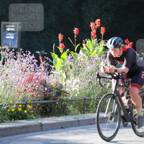 08.09.2024 - Stadtparktriathlon Zöllner http://msf.ph/oto/7012970 08.09.2024 09:12:34 Radfahren 68, 82, 88, 104, 132, 150, 157 meine-sportfotos.de