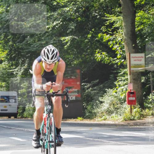 08.09.2024 - Stadtparktriathlon Zöllner http://msf.ph/oto/7012973 08.09.2024 12:10:01 Radfahren 683, 711, 740, 800 meine-sportfotos.de