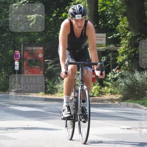 08.09.2024 - Stadtparktriathlon Zöllner http://msf.ph/oto/7013043 08.09.2024 12:10:44 Radfahren 691, 780, 793, 802, 806, 807, 831, 833, 844 meine-sportfotos.de