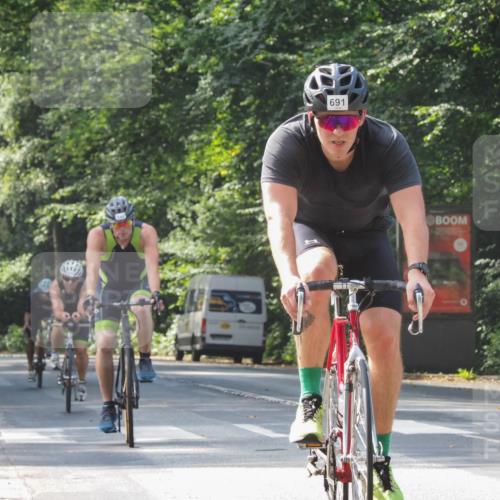 08.09.2024 - Stadtparktriathlon Zöllner http://msf.ph/oto/7013046 08.09.2024 12:10:44 Radfahren 691, 780, 793, 802, 806, 807, 831, 833, 844 meine-sportfotos.de