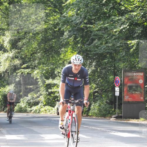 08.09.2024 - Stadtparktriathlon Zöllner http://msf.ph/oto/7013088 08.09.2024 12:10:48 Radfahren 691, 780, 793, 802, 806, 831, 844 meine-sportfotos.de
