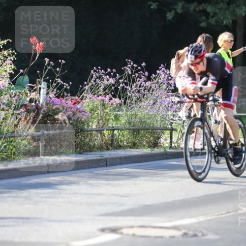 08.09.2024 - Stadtparktriathlon Zöllner http://msf.ph/oto/7013089 08.09.2024 09:13:00 Radfahren 86, 180 meine-sportfotos.de