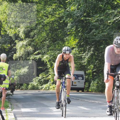08.09.2024 - Stadtparktriathlon Zöllner http://msf.ph/oto/7013149 08.09.2024 12:11:23 Radfahren 692, 761, 828 meine-sportfotos.de