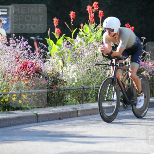 08.09.2024 - Stadtparktriathlon Zöllner http://msf.ph/oto/7013163 08.09.2024 09:13:26 Radfahren 1, 5, 49, 59, 92, 106, 122, 165, 175 meine-sportfotos.de