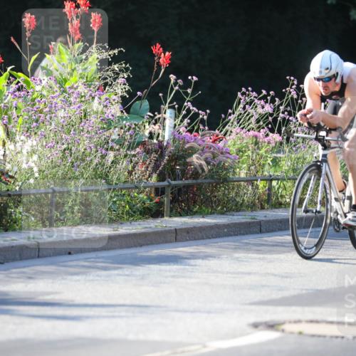 08.09.2024 - Stadtparktriathlon Zöllner http://msf.ph/oto/7013192 08.09.2024 09:13:28 Radfahren 1, 5, 49, 59, 92, 106, 122, 165 meine-sportfotos.de