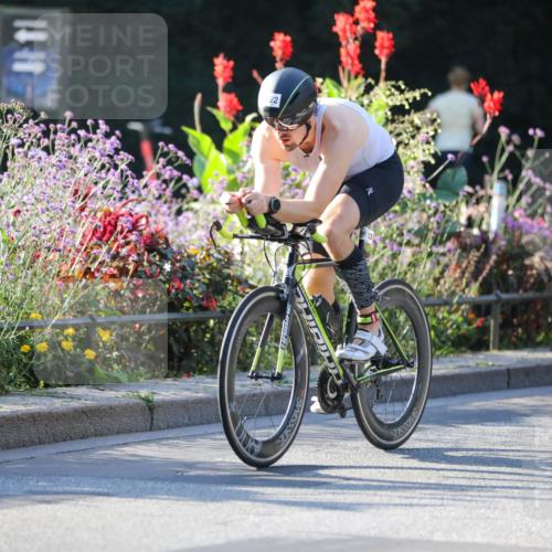 08.09.2024 - Stadtparktriathlon Zöllner http://msf.ph/oto/7013205 08.09.2024 09:13:29 Radfahren 1, 5, 59, 92, 106, 122, 165 meine-sportfotos.de
