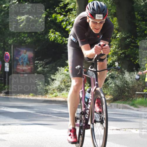 08.09.2024 - Stadtparktriathlon Zöllner http://msf.ph/oto/7013210 08.09.2024 12:12:01 Radfahren 758, 768, 779, 816, 829, 838 meine-sportfotos.de