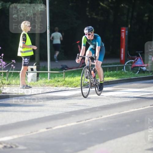 08.09.2024 - Stadtparktriathlon Zöllner http://msf.ph/oto/7013211 08.09.2024 09:13:36 Radfahren 111, 152, 161, 165, 176 meine-sportfotos.de