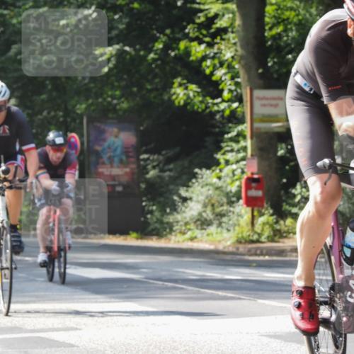 08.09.2024 - Stadtparktriathlon Zöllner http://msf.ph/oto/7013216 08.09.2024 12:12:01 Radfahren 758, 768, 779, 816, 829, 838 meine-sportfotos.de