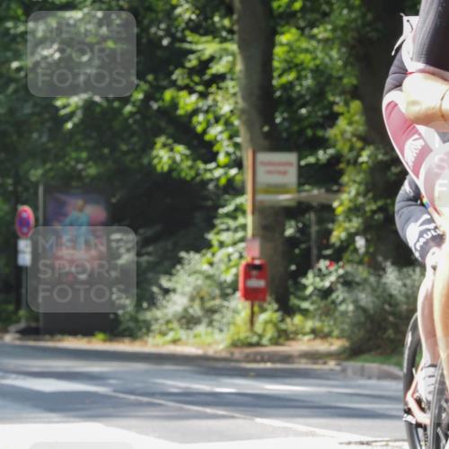 08.09.2024 - Stadtparktriathlon Zöllner http://msf.ph/oto/7013236 08.09.2024 12:12:02 Radfahren 758, 768, 779, 816, 829, 838 meine-sportfotos.de