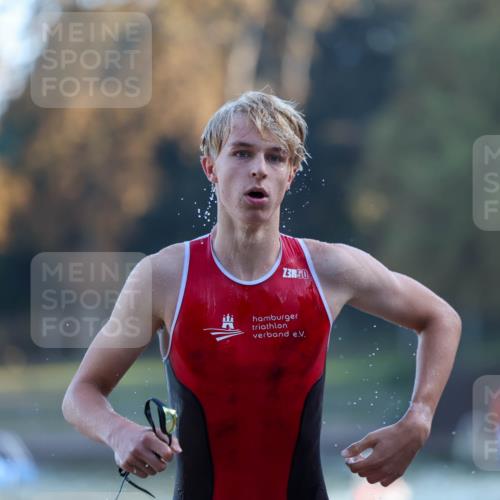 08.09.2024 - Stadtparktriathlon Michael Strokosch http://msf.ph/oto/7013271 08.09.2024 08:43:48 Schwimmen 8, 13 meine-sportfotos.de