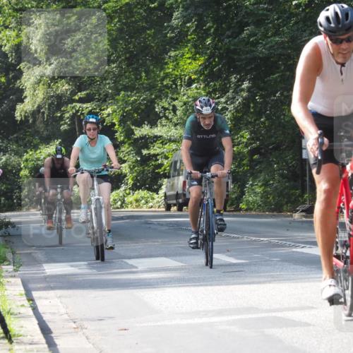 08.09.2024 - Stadtparktriathlon Zöllner http://msf.ph/oto/7013289 08.09.2024 12:12:17 Radfahren 591, 688, 719, 762, 777, 818 meine-sportfotos.de