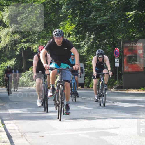 08.09.2024 - Stadtparktriathlon Zöllner http://msf.ph/oto/7013328 08.09.2024 12:12:36 Radfahren 696, 700, 742, 746, 782, 787, 798, 817, 837 meine-sportfotos.de