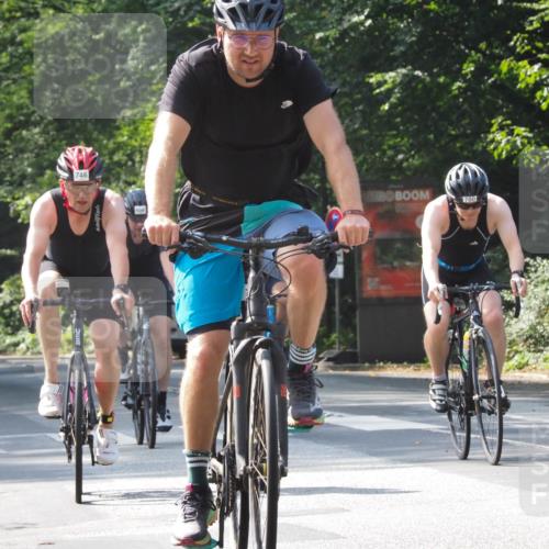 08.09.2024 - Stadtparktriathlon Zöllner http://msf.ph/oto/7013359 08.09.2024 12:12:37 Radfahren 696, 700, 734, 742, 746, 782, 787, 798, 817, 837, 843 meine-sportfotos.de