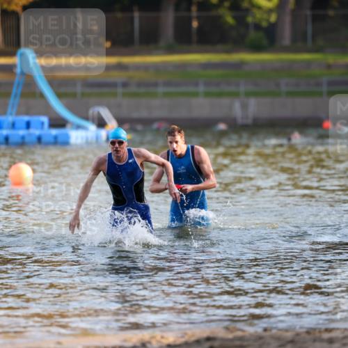 08.09.2024 - Stadtparktriathlon Michael Strokosch http://msf.ph/oto/7013385 08.09.2024 08:44:13 Schwimmen 7, 10 meine-sportfotos.de