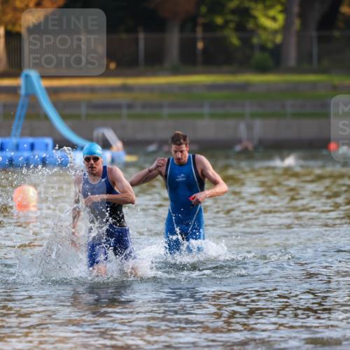 08.09.2024 - Stadtparktriathlon Michael Strokosch http://msf.ph/oto/7013414 08.09.2024 08:44:14 Schwimmen 7, 10 meine-sportfotos.de