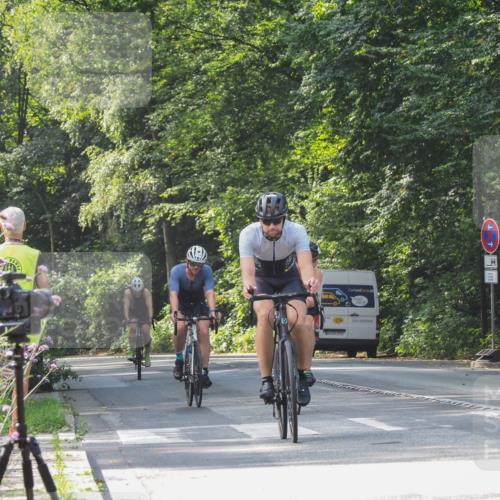 08.09.2024 - Stadtparktriathlon Zöllner http://msf.ph/oto/7013417 08.09.2024 12:12:43 Radfahren 696, 734, 787, 798, 817, 836, 837, 843 meine-sportfotos.de