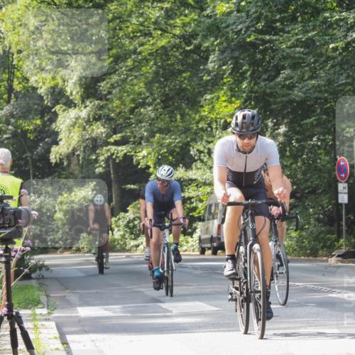 08.09.2024 - Stadtparktriathlon Zöllner http://msf.ph/oto/7013436 08.09.2024 12:12:43 Radfahren 696, 734, 787, 798, 817, 836, 837, 843 meine-sportfotos.de