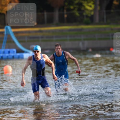 08.09.2024 - Stadtparktriathlon Michael Strokosch http://msf.ph/oto/7013440 08.09.2024 08:44:15 Schwimmen 7, 10 meine-sportfotos.de
