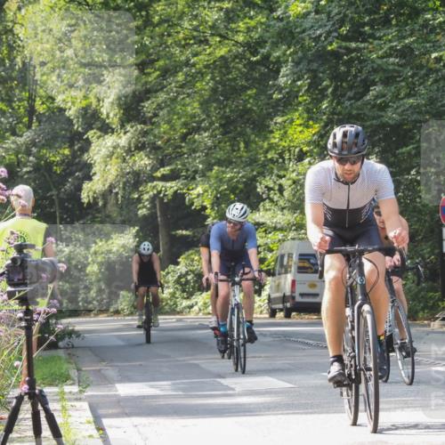 08.09.2024 - Stadtparktriathlon Zöllner http://msf.ph/oto/7013441 08.09.2024 12:12:43 Radfahren 696, 734, 787, 798, 817, 836, 837, 843 meine-sportfotos.de