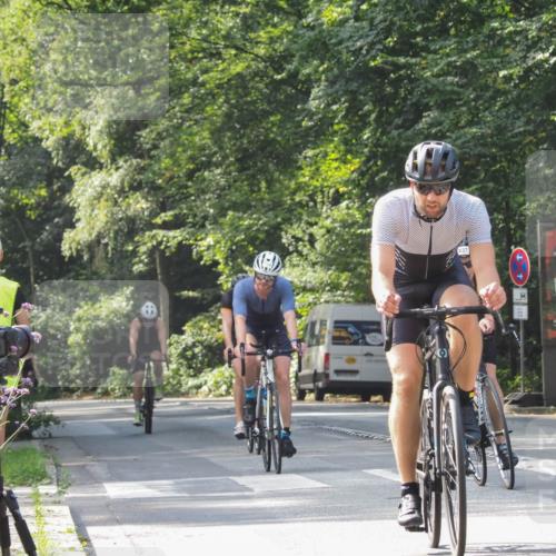 08.09.2024 - Stadtparktriathlon Zöllner http://msf.ph/oto/7013448 08.09.2024 12:12:44 Radfahren 734, 787, 798, 817, 836, 837, 843 meine-sportfotos.de