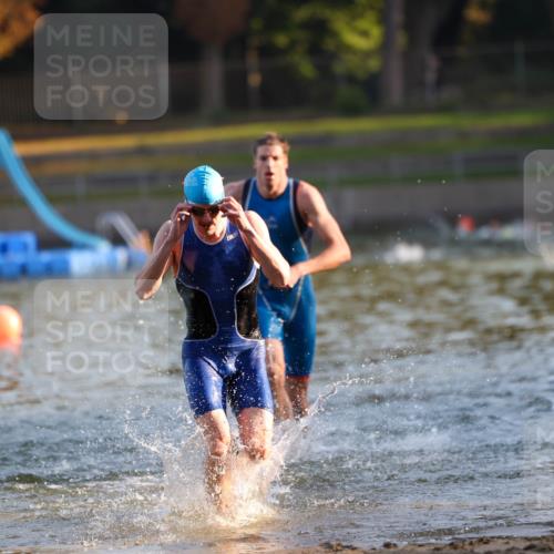08.09.2024 - Stadtparktriathlon Michael Strokosch http://msf.ph/oto/7013475 08.09.2024 08:44:16 Schwimmen 7, 10 meine-sportfotos.de