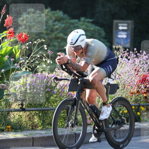 08.09.2024 - Stadtparktriathlon Zöllner http://msf.ph/oto/7013478 08.09.2024 09:14:33 Radfahren 29, 47, 50, 64, 146, 168 meine-sportfotos.de