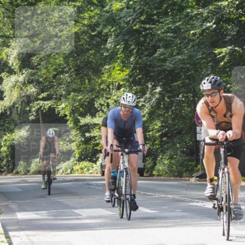 08.09.2024 - Stadtparktriathlon Zöllner http://msf.ph/oto/7013487 08.09.2024 12:12:44 Radfahren 734, 787, 798, 817, 836, 837, 843 meine-sportfotos.de