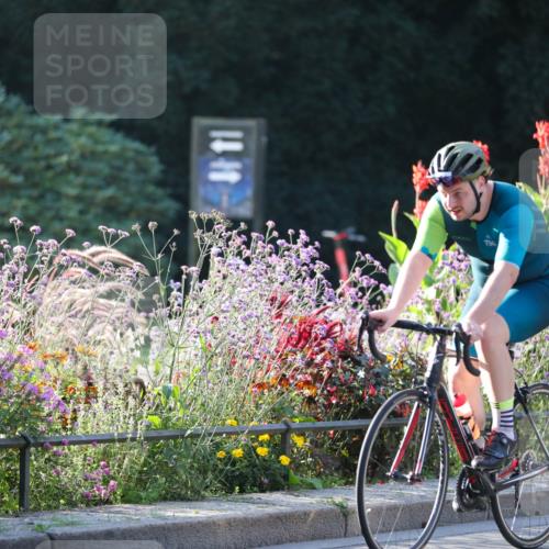 08.09.2024 - Stadtparktriathlon Zöllner http://msf.ph/oto/7013498 08.09.2024 09:14:38 Radfahren 29, 47, 64, 66, 146, 168 meine-sportfotos.de