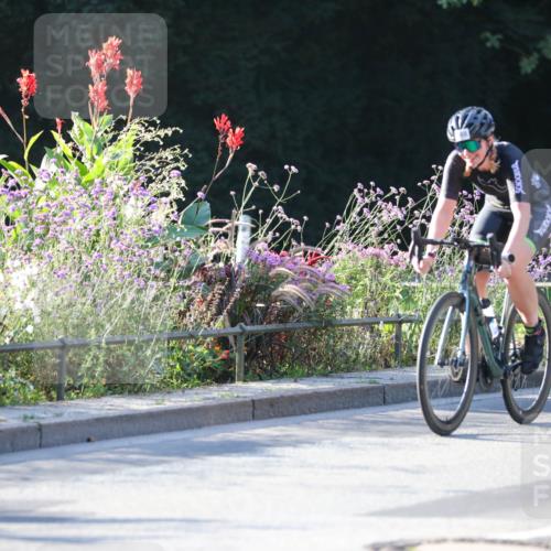 08.09.2024 - Stadtparktriathlon Zöllner http://msf.ph/oto/7013505 08.09.2024 09:14:43 Radfahren 66, 115, 168 meine-sportfotos.de