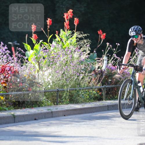 08.09.2024 - Stadtparktriathlon Zöllner http://msf.ph/oto/7013510 08.09.2024 09:14:43 Radfahren 66, 115, 168 meine-sportfotos.de
