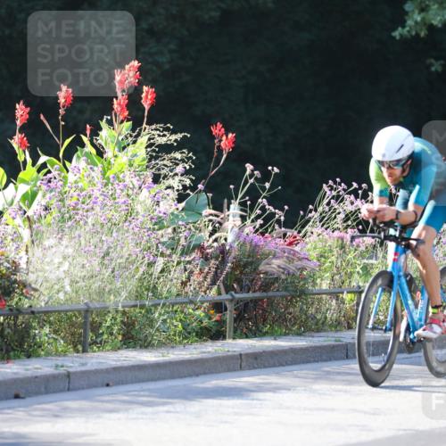 08.09.2024 - Stadtparktriathlon Zöllner http://msf.ph/oto/7013530 08.09.2024 09:14:47 Radfahren 34, 66, 67, 93, 115 meine-sportfotos.de