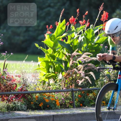 08.09.2024 - Stadtparktriathlon Zöllner http://msf.ph/oto/7013546 08.09.2024 09:14:48 Radfahren 34, 46, 66, 67, 93, 115, 120 meine-sportfotos.de