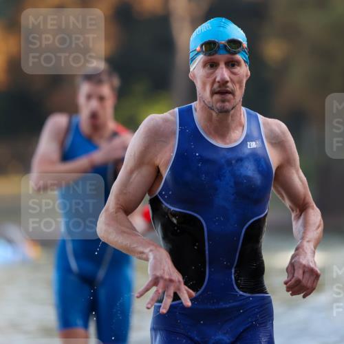 08.09.2024 - Stadtparktriathlon Michael Strokosch http://msf.ph/oto/7013561 08.09.2024 08:44:19 Schwimmen 7, 10 meine-sportfotos.de