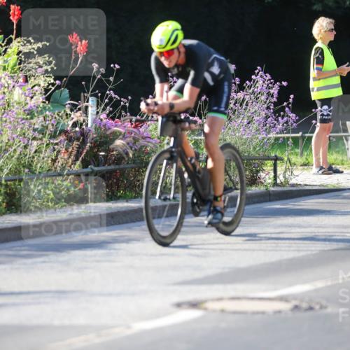 08.09.2024 - Stadtparktriathlon Zöllner http://msf.ph/oto/7013572 08.09.2024 09:14:55 Radfahren 16, 34, 46, 67, 93, 103, 115, 120, 160, 178 meine-sportfotos.de