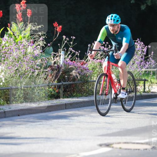 08.09.2024 - Stadtparktriathlon Zöllner http://msf.ph/oto/7013598 08.09.2024 09:14:58 Radfahren 16, 34, 46, 67, 93, 103, 120, 160, 178 meine-sportfotos.de