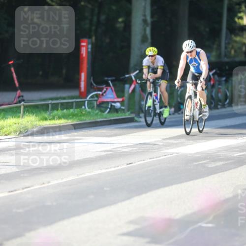 08.09.2024 - Stadtparktriathlon Zöllner http://msf.ph/oto/7013637 08.09.2024 09:15:04 Radfahren 15, 16, 21, 35, 40, 44, 63, 76, 103, 160, 178 meine-sportfotos.de