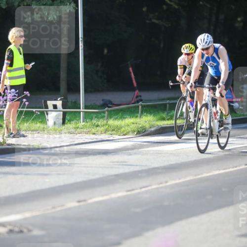 08.09.2024 - Stadtparktriathlon Zöllner http://msf.ph/oto/7013644 08.09.2024 09:15:05 Radfahren 15, 21, 35, 40, 44, 54, 63, 76, 103, 160 meine-sportfotos.de