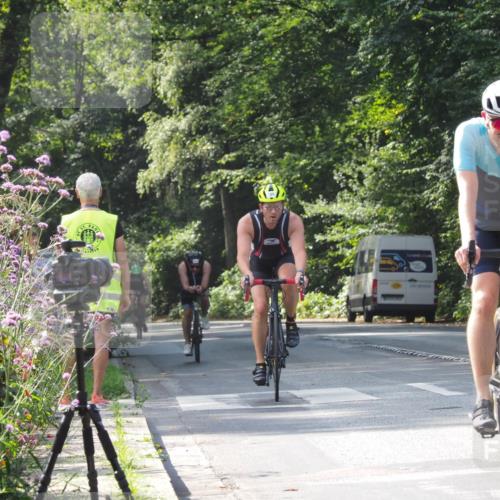08.09.2024 - Stadtparktriathlon Zöllner http://msf.ph/oto/7013669 08.09.2024 12:13:03 Radfahren 756, 765, 775, 783, 796, 811 meine-sportfotos.de