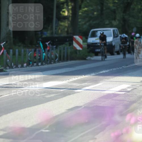 08.09.2024 - Stadtparktriathlon Zöllner http://msf.ph/oto/7013676 08.09.2024 09:15:09 Radfahren 15, 21, 35, 40, 44, 54, 63, 76, 103, 160 meine-sportfotos.de