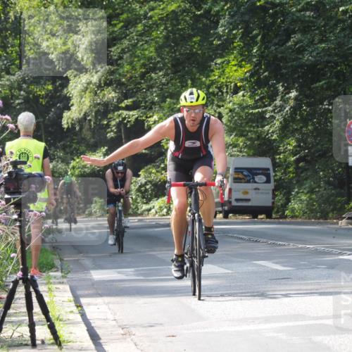 08.09.2024 - Stadtparktriathlon Zöllner http://msf.ph/oto/7013681 08.09.2024 12:13:04 Radfahren 756, 775, 783, 796, 811 meine-sportfotos.de