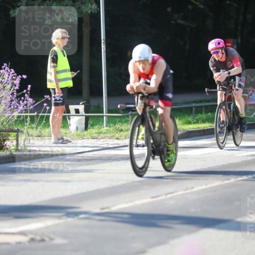 08.09.2024 - Stadtparktriathlon Zöllner http://msf.ph/oto/7013694 08.09.2024 09:15:13 Radfahren 15, 21, 32, 35, 40, 44, 54, 63, 75, 76, 127 meine-sportfotos.de