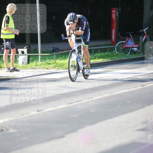 08.09.2024 - Stadtparktriathlon Zöllner http://msf.ph/oto/7013723 08.09.2024 09:15:21 Radfahren 25, 32, 72, 75, 99, 127, 179 meine-sportfotos.de