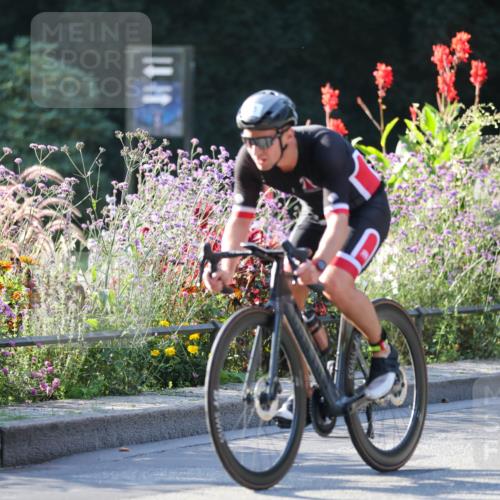 08.09.2024 - Stadtparktriathlon Zöllner http://msf.ph/oto/7013904 08.09.2024 09:16:17 Radfahren 20, 23, 83, 89, 108, 154 meine-sportfotos.de