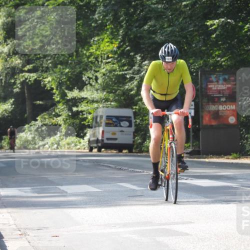 08.09.2024 - Stadtparktriathlon Zöllner http://msf.ph/oto/7013966 08.09.2024 12:14:19 Radfahren 784, 845 meine-sportfotos.de